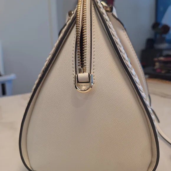 NWOT Kate Spade Reiley Large Dome Satchel. Straw & White Leather w/ Crossbody - Picture 2 of 7